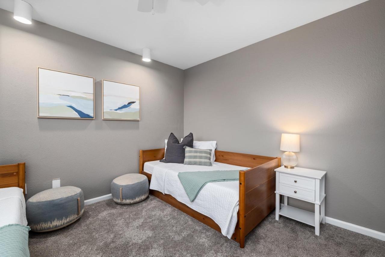 Hadley'S Place At Pointe Royale, Pristine 2 Bed 2 Bath Condo Бренсън Екстериор снимка