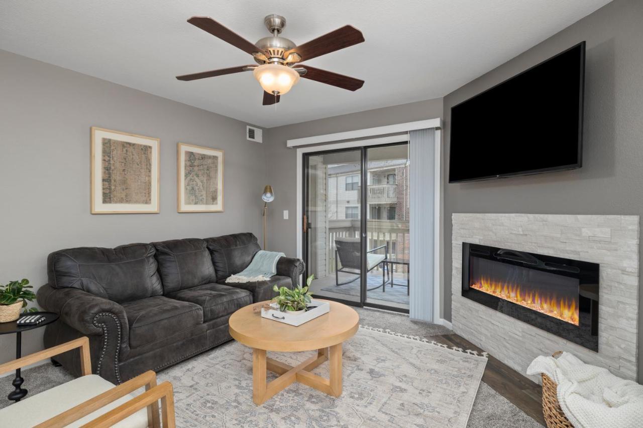 Hadley'S Place At Pointe Royale, Pristine 2 Bed 2 Bath Condo Бренсън Екстериор снимка
