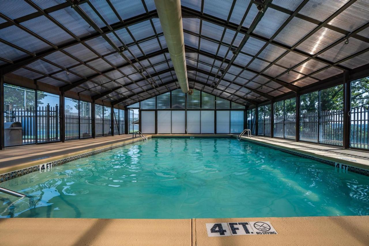 Hadley'S Place At Pointe Royale, Pristine 2 Bed 2 Bath Condo Бренсън Екстериор снимка