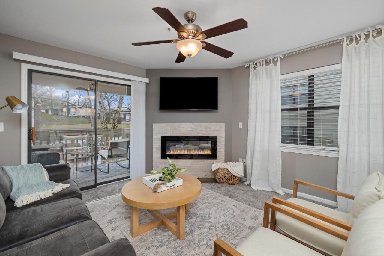 Hadley'S Place At Pointe Royale, Pristine 2 Bed 2 Bath Condo Бренсън Екстериор снимка